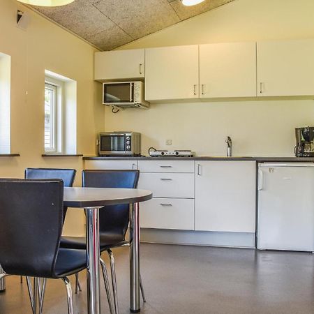 Holiday home Halvejen hytte Spjald XI Eksteriør billede